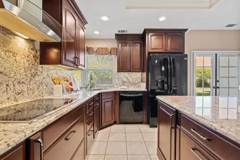 5233 Willow Park Ct, Carmichael, CA 95608 photo 18