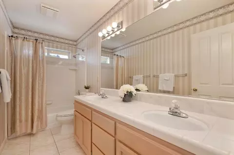 5233 Willow Park Ct, Carmichael, CA 95608 photo 33