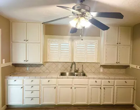 Kitchen - 179 6th St, Gustine, CA 95322 photo 1 of 6
