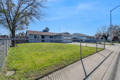 Exterior - 4343 Martel Dr, Olivehurst, CA 95961 photo 2 of 7