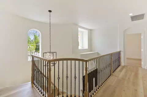 Entry Way - 5501 Rogers St, Davis, CA 95618 photo 9 of 11