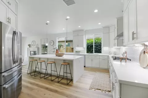Kitchen - 5501 Rogers St, Davis, CA 95618 photo 2 of 8