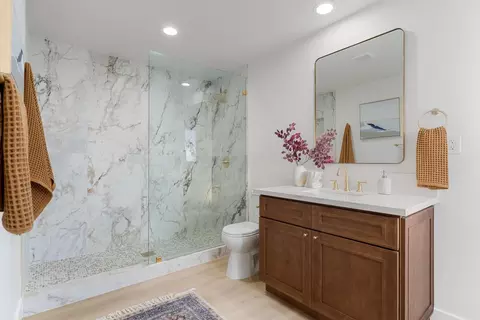 Bath - 1161 Jacob Ln, Carmichael, CA 95608 photo 1 of 6