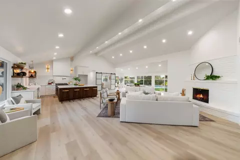 Living - 1161 Jacob Ln, Carmichael, CA 95608 photo 1 of 4