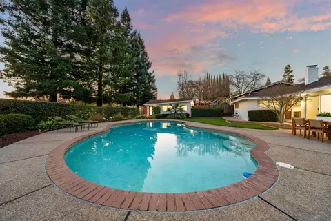 Exterior - 1161 Jacob Ln, Carmichael, CA 95608 photo 10 of 20