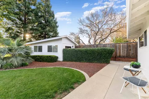 Exterior - 1161 Jacob Ln, Carmichael, CA 95608 photo 5 of 20