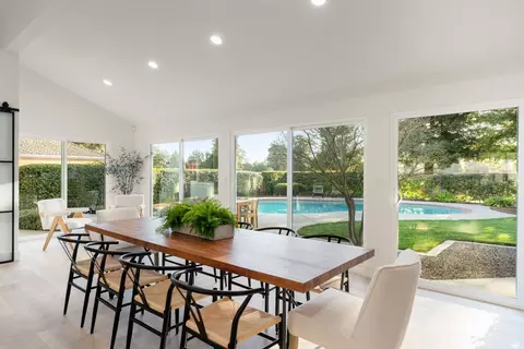 Dining - 1161 Jacob Ln, Carmichael, CA 95608 photo 2 of 5