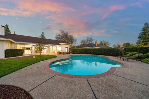 Exterior - 1161 Jacob Ln, Carmichael, CA 95608 photo 13 of 20
