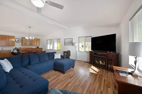 14872 Fine Dr, Grass Valley, CA 95949 photo 9
