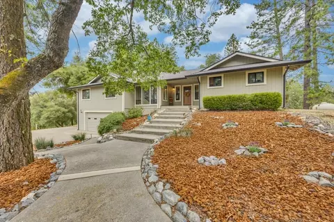 1640 Middle Mountain Ct, Cool, CA 95614 photo 1