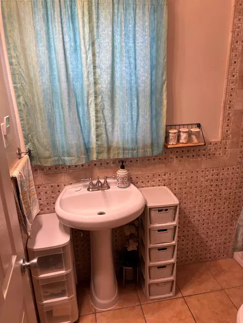 521 Kimble St, Modesto, CA 95354 photo 9