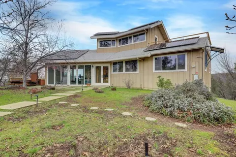 10015 Toller Ridge Ct, Nevada City, CA 95959
