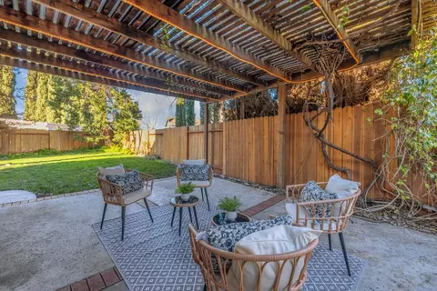 Exterior - 3921 Windrose Pl, Antelope, CA 95843 photo 5 of 22