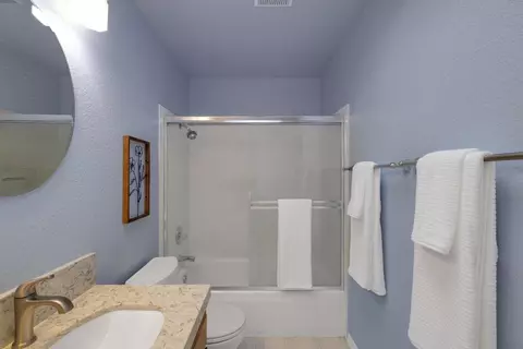 Bath - 3921 Windrose Pl, Antelope, CA 95843 photo 6 of 6
