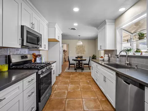 4313 Glenridge Dr, Carmichael, CA 95608 photo 5