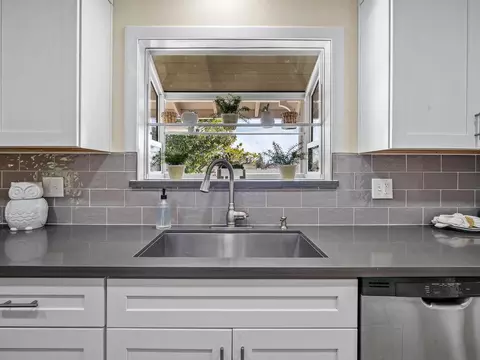 4313 Glenridge Dr, Carmichael, CA 95608 photo 8