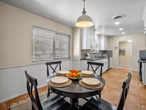 4313 Glenridge Dr, Carmichael, CA 95608 photo 10