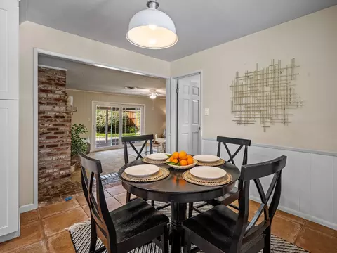 4313 Glenridge Dr, Carmichael, CA 95608 photo 9