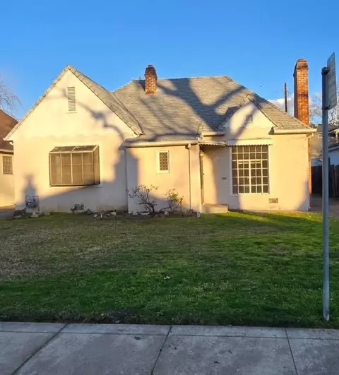 2717 22nd, Sacramento, CA 95818