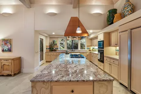 Kitchen - 1918 Cenacle Ln, Carmichael, CA 95608 photo 3 of 6
