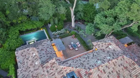 Exterior - 1918 Cenacle Ln, Carmichael, CA 95608 photo 3 of 32