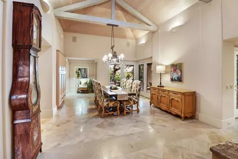 Dining - 1918 Cenacle Ln, Carmichael, CA 95608 photo 3 of 6