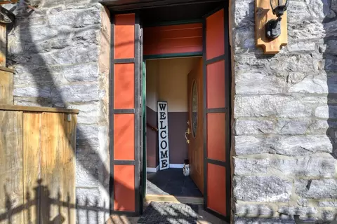 Entry Way - 21335 Consolation St, Volcano, CA 95689 photo 3 of 7