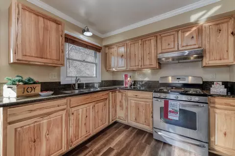 Kitchen - 21335 Consolation St, Volcano, CA 95689 photo 4 of 5