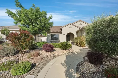 2725 Shadow Berry Dr, Manteca, CA 95336 photo 1