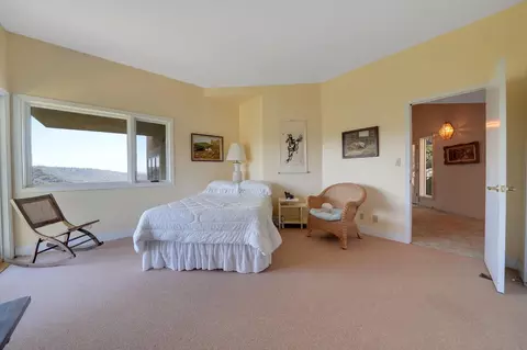 Bedroom - 19000 Meadowbrook Dr, Pine Grove, CA 95665 photo 6 of 9