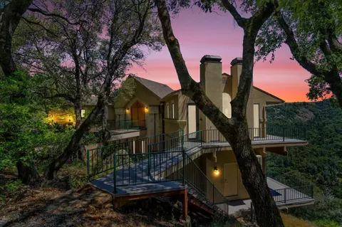 Exterior - 19000 Meadowbrook Dr, Pine Grove, CA 95665 photo 1 of 10