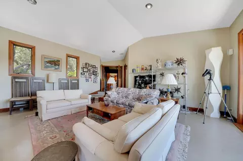 Living - 19000 Meadowbrook Dr, Pine Grove, CA 95665 photo 2 of 13