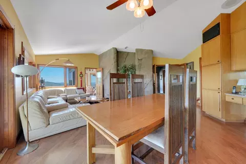 Dining - 19000 Meadowbrook Dr, Pine Grove, CA 95665 photo 1 of 4