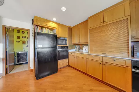 Kitchen - 19000 Meadowbrook Dr, Pine Grove, CA 95665 photo 4 of 7