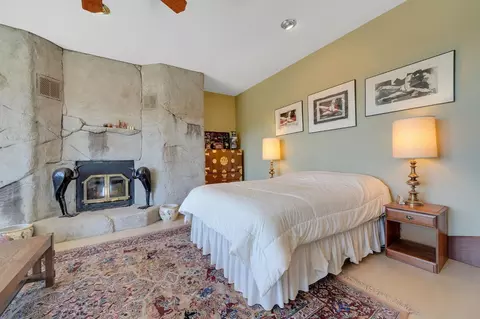 Bedroom - 19000 Meadowbrook Dr, Pine Grove, CA 95665 photo 4 of 9
