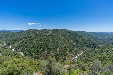 View/Area - 19000 Meadowbrook Dr, Pine Grove, CA 95665 photo 5 of 9