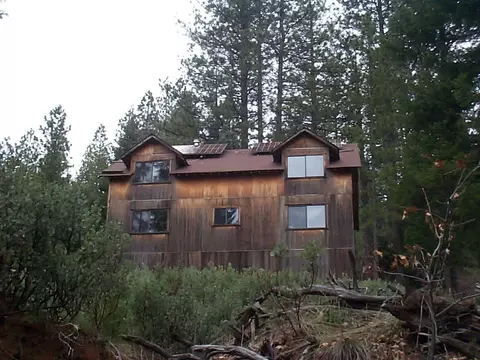 20550 Grizzly Creek Rd, North San Juan, CA 95959