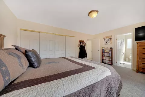 Bedroom - 19840 Meadowood Dr, Jackson, CA 95642 photo 3 of 7