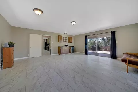 Living - 19840 Meadowood Dr, Jackson, CA 95642 photo 9 of 9