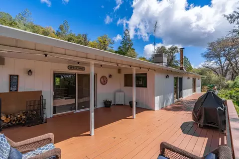 Exterior - 19840 Meadowood Dr, Jackson, CA 95642 photo 5 of 20