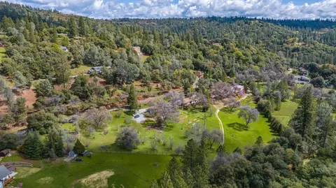 View/Area - 19840 Meadowood Dr, Jackson, CA 95642 photo 1 of 2