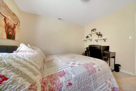 Bedroom - 19840 Meadowood Dr, Jackson, CA 95642 photo 7 of 7