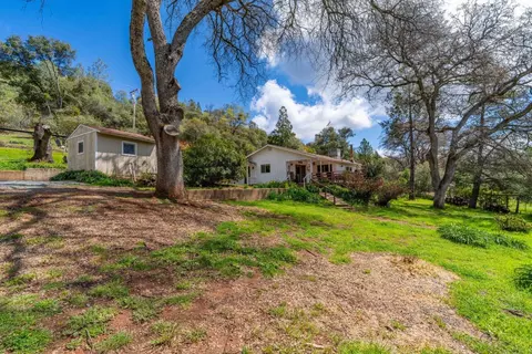 Exterior - 19840 Meadowood Dr, Jackson, CA 95642 photo 15 of 20