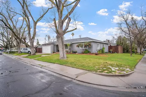 1221 Bispo, Modesto, CA 95350 photo 4