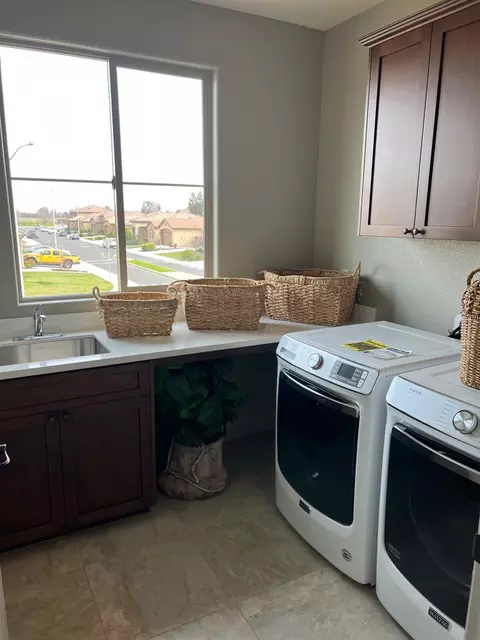 Other - 8752 N Privado Ct, Hilmar, CA 95324 photo 1 of 2