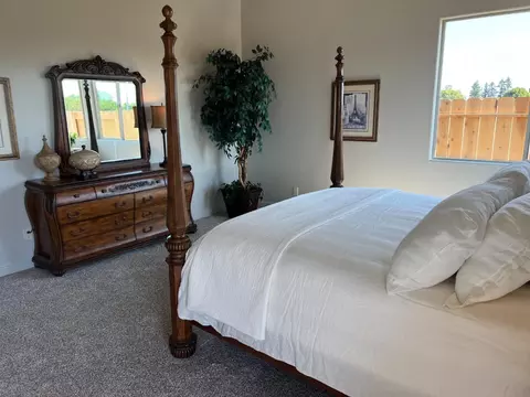 Bedroom - 8740 N Privado Ct, Hilmar, CA 95324 photo 2 of 2