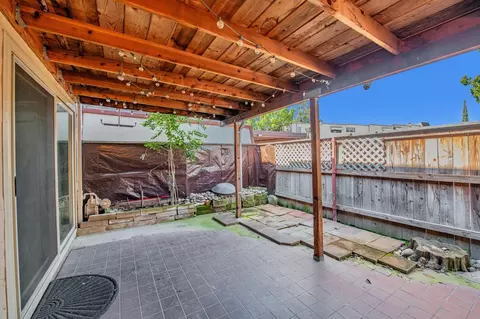 Exterior - 6109 Via Casitas, Carmichael, CA 95608 photo 4 of 14