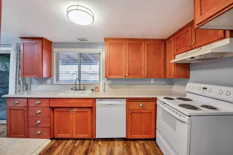 Kitchen - 6109 Via Casitas, Carmichael, CA 95608 photo 2 of 3