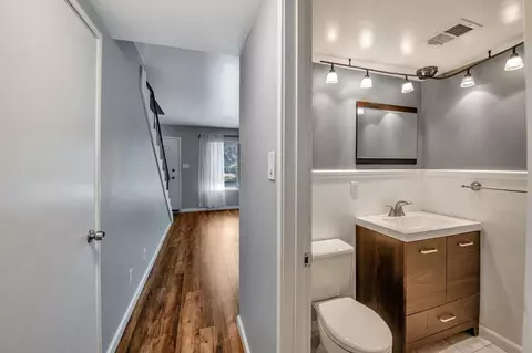Entry Way - 6109 Via Casitas, Carmichael, CA 95608 photo 1 of 2