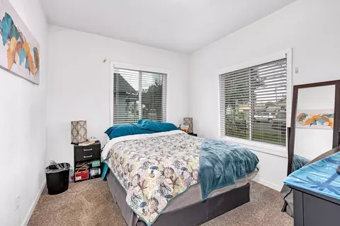 Bedroom - 817 3rd St, Modesto, CA 95351 photo 3 of 4